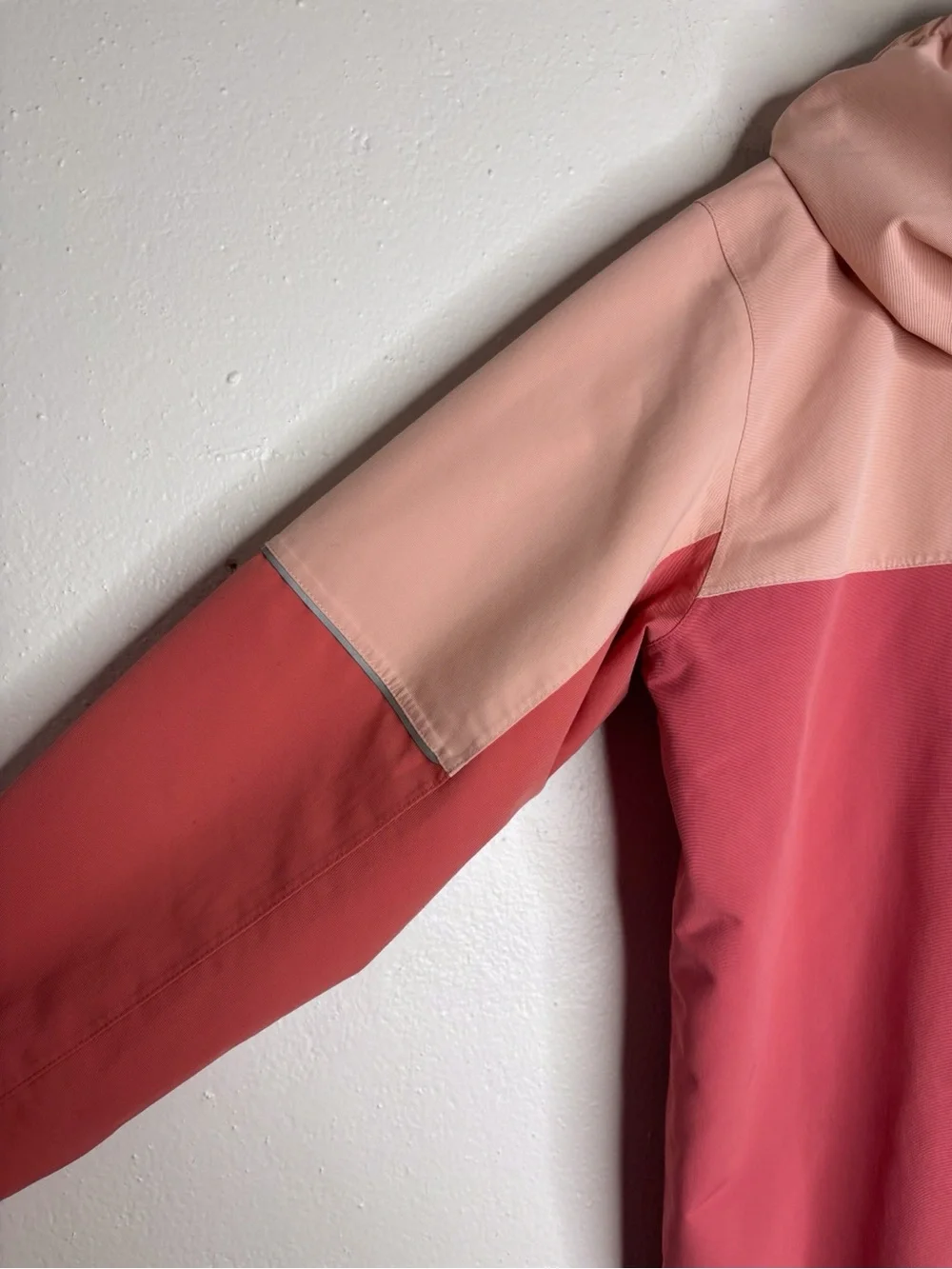 Polarn O. Pyret Waterproof Hooded Rain jacket Two Tone Pink Size 10-11yrs.